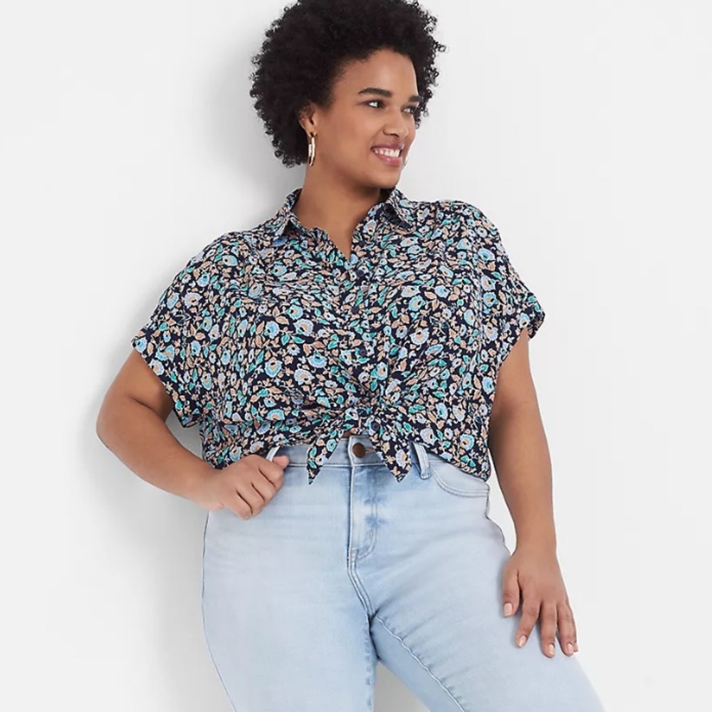 Lane Bryant Relaxed Short Sleeve Button Up Top Floral